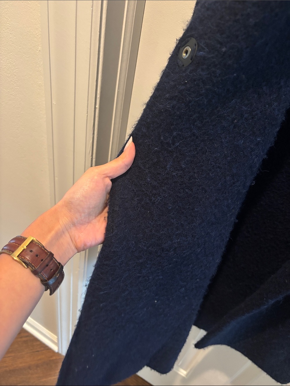 Vince, Classic Navy Women's Sweater Coat - Picture 7 of 10